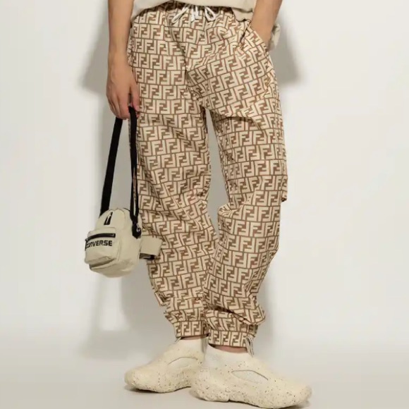 FENDI 2022 Zucca Monogram Collection - Picture 2 of 16